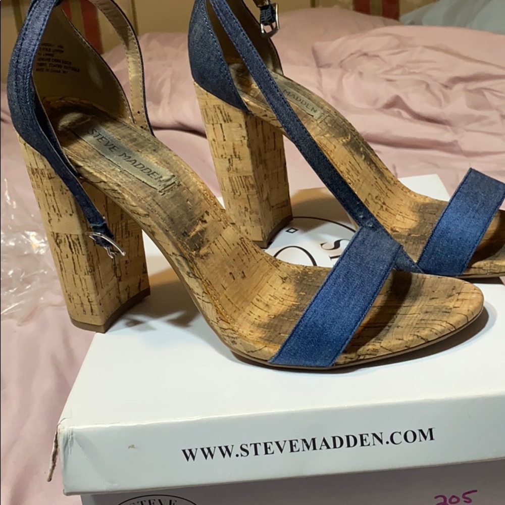 Women heels